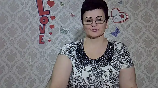 PaulaGolden online show from 12-06-24, 05:22