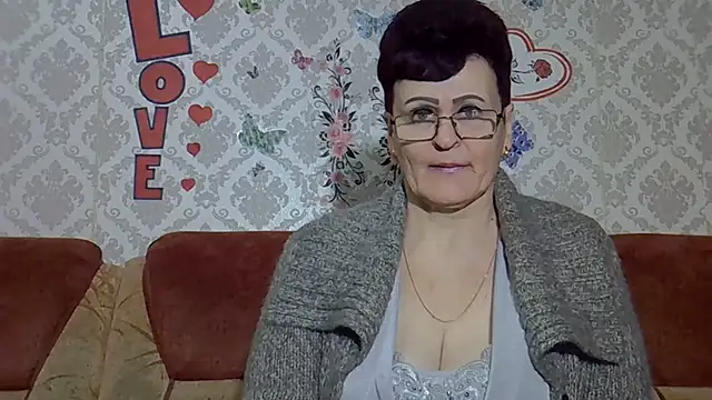 PaulaGolden online show from 02-08-26, 05:16