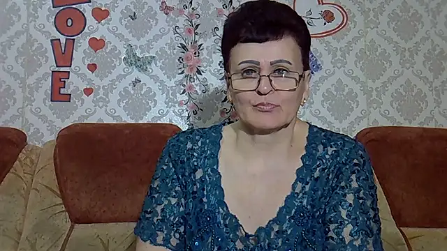 PaulaGolden online show from 04-18-26, 08:09