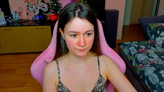 Snapshot of ameli_moon chatting on 02-08-26, 02:53 ameli moon online show from 02-08-26, 02:53