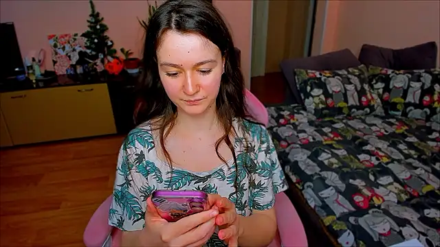 Snapshot of ameli_moon chatting on 02-27-26, 05:35 ameli moon online show from 02-27-26, 05:35