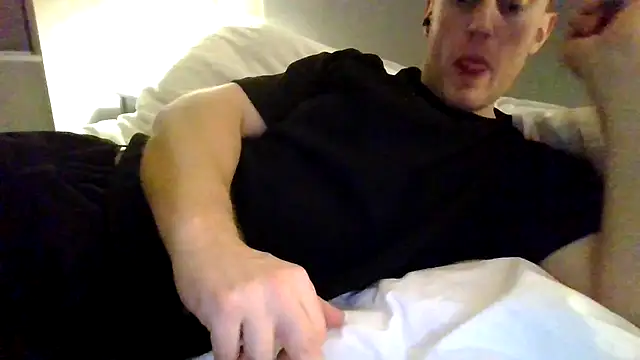 Snapshot of Noshame1994 chatting on 02-22-26, 02:45 Noshame1994 online show from 02-22-26, 02:45