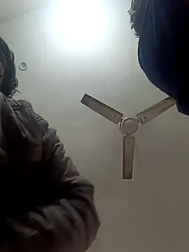 hottboyakash6969 online show from 12-20-24, 08:28