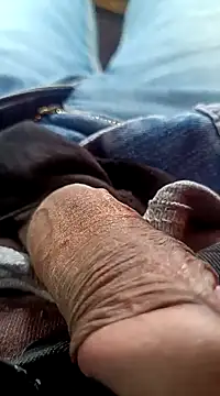 hottboyakash6969 online show from 01-14-25, 09:02