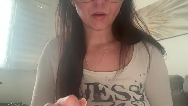 Serena 4you online show from 04-20-26, 06:09