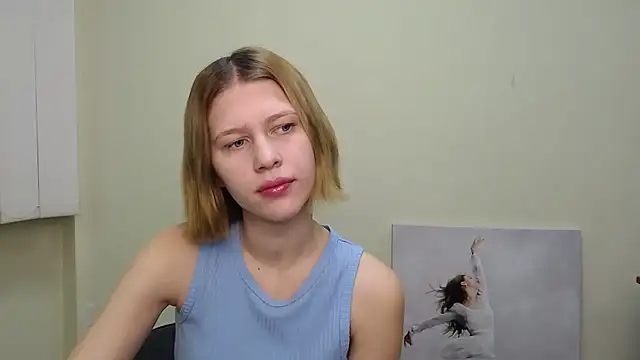 Snapshot of StellaCRL chatting on 12-09-24, 07:06 StellaCRL online show from 12-09-24, 07:06