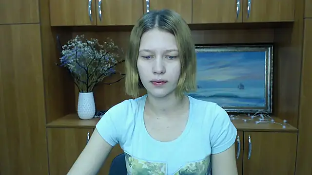 Snapshot of StellaCRL chatting on 12-15-24, 07:13 StellaCRL online show from 12-15-24, 07:13