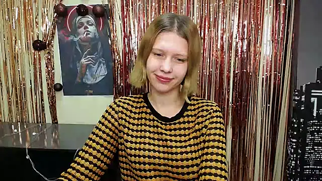 Snapshot of StellaCRL chatting on 01-07-25, 12:31 StellaCRL online show from 01-07-25, 12:31