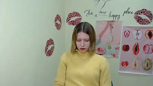 Snapshot of StellaCRL chatting on 02-06-25, 04:36 StellaCRL online show from 02-06-25, 04:36