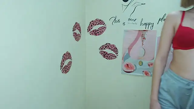 Snapshot of StellaCRL chatting on 02-13-25, 03:14 StellaCRL online show from 02-13-25, 03:14