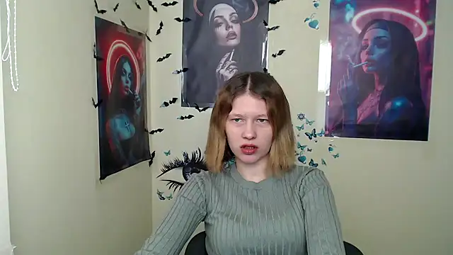 Snapshot of StellaCRL chatting on 03-09-25, 07:23 StellaCRL online show from 03-09-25, 07:23