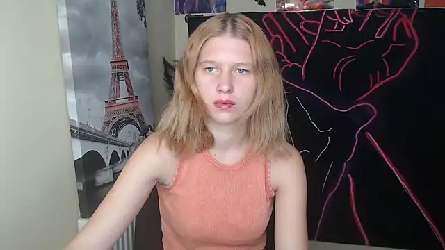 Snapshot of StellaCRL chatting on 09-24-25, 06:06 StellaCRL online show from 09-24-25, 06:06