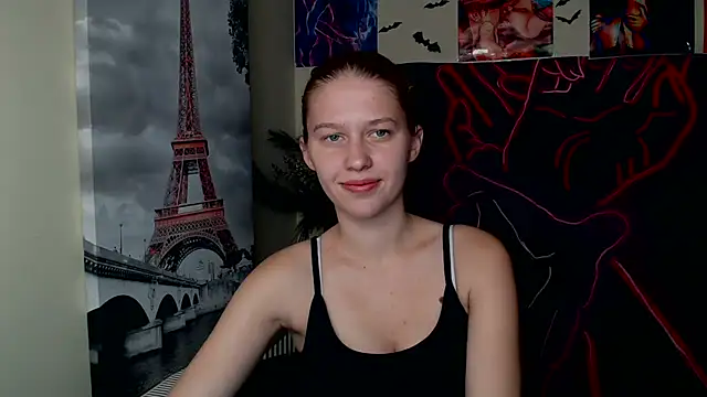 Snapshot of StellaCRL chatting on 10-15-25, 11:54 StellaCRL online show from 10-15-25, 11:54