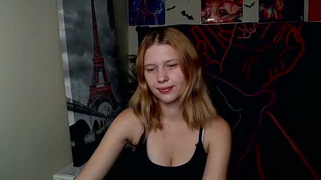 Snapshot of StellaCRL chatting on 10-19-25, 06:52 StellaCRL online show from 10-19-25, 06:52