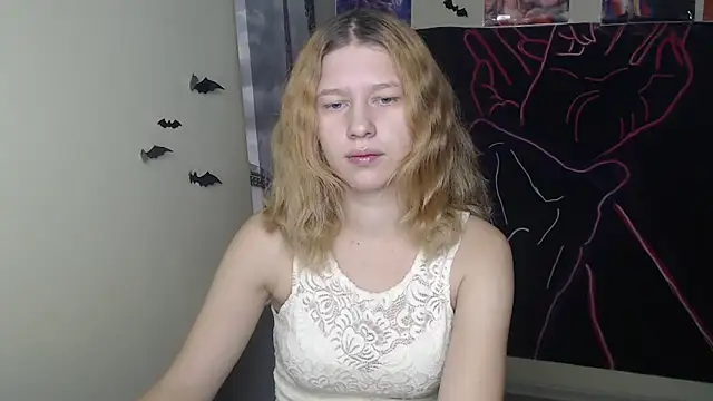 Snapshot of StellaCRL chatting on 11-20-25, 07:30 StellaCRL online show from 11-20-25, 07:30