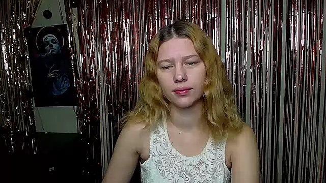 Snapshot of StellaCRL chatting on 11-22-25, 07:18 StellaCRL online show from 11-22-25, 07:18