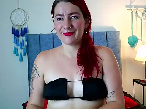 PamelaMK online show from 09-30-25, 05:29