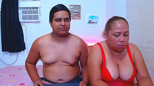 lucasandSofi online show from 10-02-25, 03:35