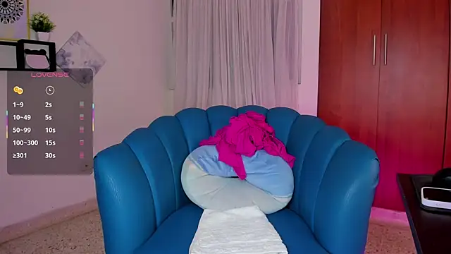 Julie Markk online show from 11-27-25, 07:27