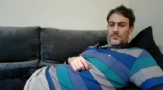 basquehotboy online show from 12-18-24, 10:13