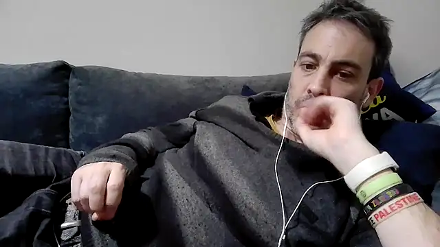 basquehotboy online show from 02-01-25, 11:27