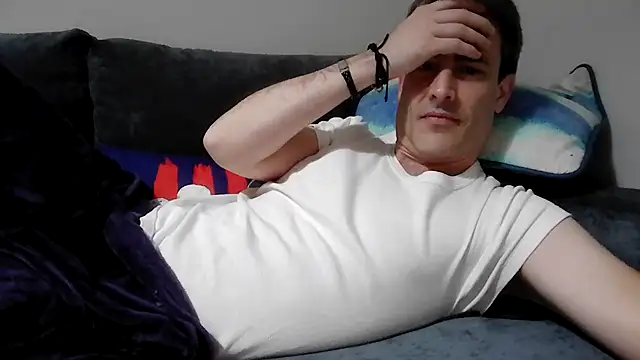 basquehotboy online show from 02-27-25, 01:27