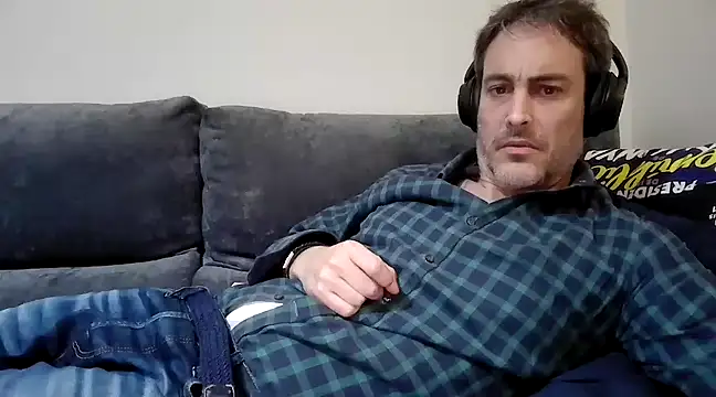 basquehotboy online show from 03-15-25, 10:44