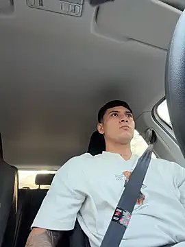 Damian23   online show from 04-18-26, 11:36