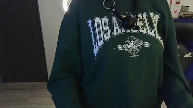 thomascooper7 online show from 02-14-25, 03:33