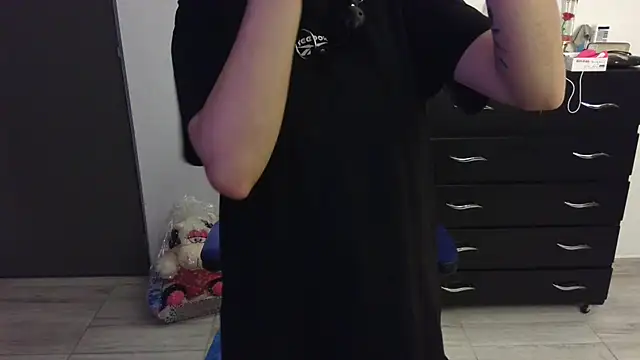 thomascooper7 online show from 02-28-25, 12:21