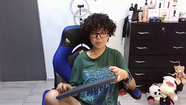 thomascooper7 online show from 09-08-25, 07:13