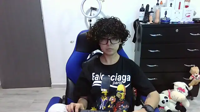 thomascooper7 online show from 10-29-25, 08:43