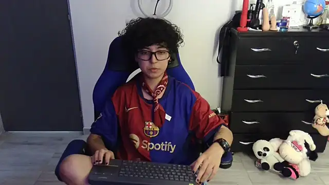 thomascooper7 online show from 04-14-26, 07:20