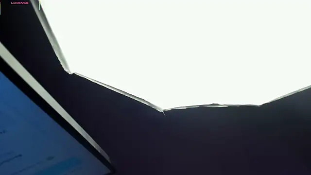 Snapshot of Christine_Laam chatting on 05-14-26, 12:01 Christine Laam online show from 05-14-26, 12:01