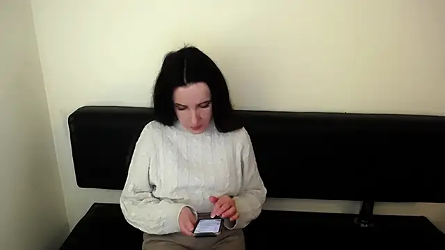 LaimaV  online show from 10-13-25, 07:52