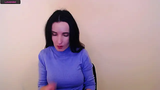 LaimaV  online show from 10-16-25, 10:38