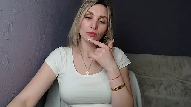  sexy lady online show from 02-25-25, 08:19