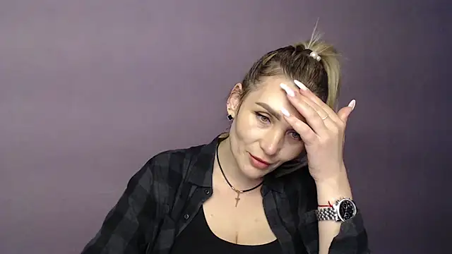  sexy lady online show from 11-04-25, 01:54