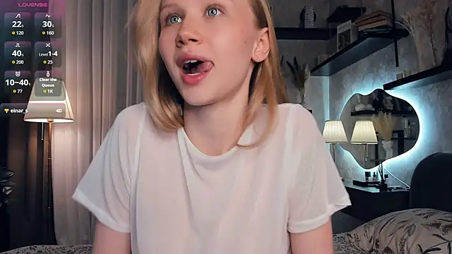 Snapshot of AnitaaClark chatting on 09-10-25, 07:03 AnitaaClark online show from 09-10-25, 07:03