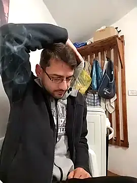 HungEddy online show from 12-18-24, 11:08