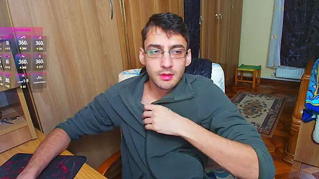 HungEddy online show from 12-24-24, 03:16