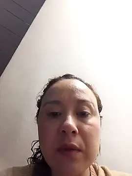 Snapshot of RenataSexy_ chatting on 01-30-25, 03:44 RenataSexy  online show from 01-30-25, 03:44