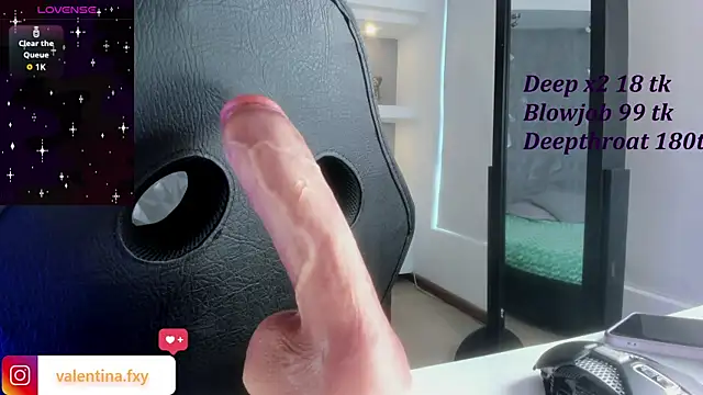 Gianna foxy online show from 11-24-25, 08:08