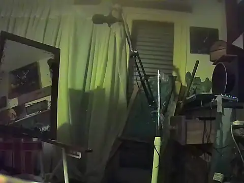 Snapshot of amoralall chatting on 01-10-26, 08:05 amoralall online show from 01-10-26, 08:05