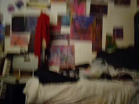 Snapshot of amoralall chatting on 05-25-26, 01:11 amoralall online show from 05-25-26, 01:11