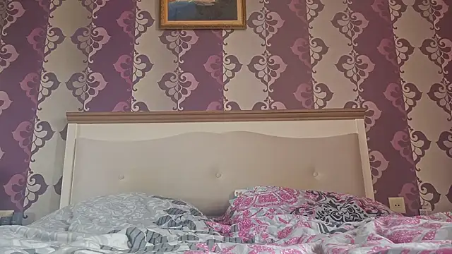 Snapshot of AlejandraDelaney chatting on 03-11-26, 11:27 AlejandraDelaney online show from 03-11-26, 11:27