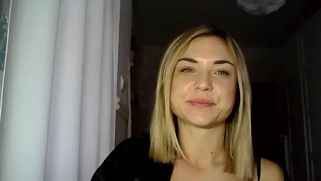 Snapshot of ashley_xlove chatting on 12-10-24, 07:37 ashley xlove online show from 12-10-24, 07:37