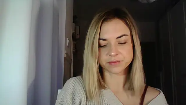 Snapshot of ashley_xlove chatting on 01-08-25, 07:34 ashley xlove online show from 01-08-25, 07:34