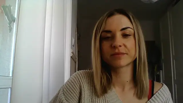 Snapshot of ashley_xlove chatting on 02-18-25, 11:00 ashley xlove online show from 02-18-25, 11:00