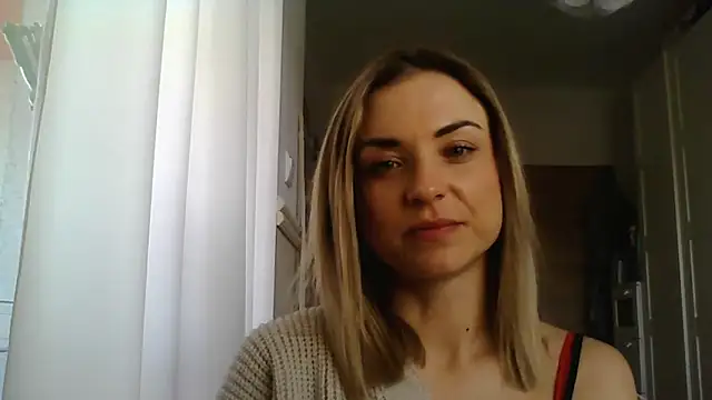 Snapshot of ashley_xlove chatting on 02-19-25, 11:06 ashley xlove online show from 02-19-25, 11:06